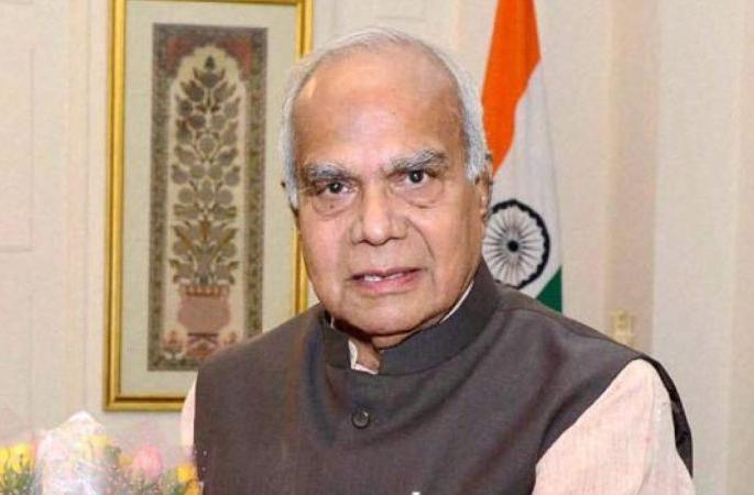 Tamil Nadu Governor asks for orphanage of Vajjar in Amravati district | तामिळनाडूचा राज्यपालांनी केली अमरावती जिल्ह्यातील वज्झरच्या अनाथ दिव्यांगाची विचारपूस