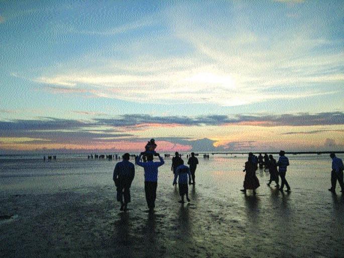 A day and a half hour greetings | दीड दिवसांच्या बाप्पाला भावपूर्ण निरोप A day and a half hour greetings | दीड दिवसांच्या बाप्पाला भावपूर्ण निरोप