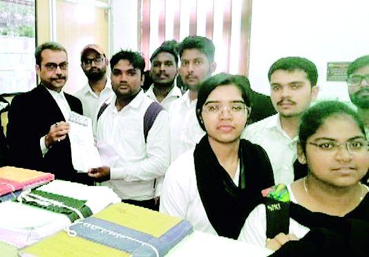 Bar Council decision: Police verification condition canceled | बार कौन्सिलचा निर्णय : पोलीस पडताळणीची जाचक अट रद्द 