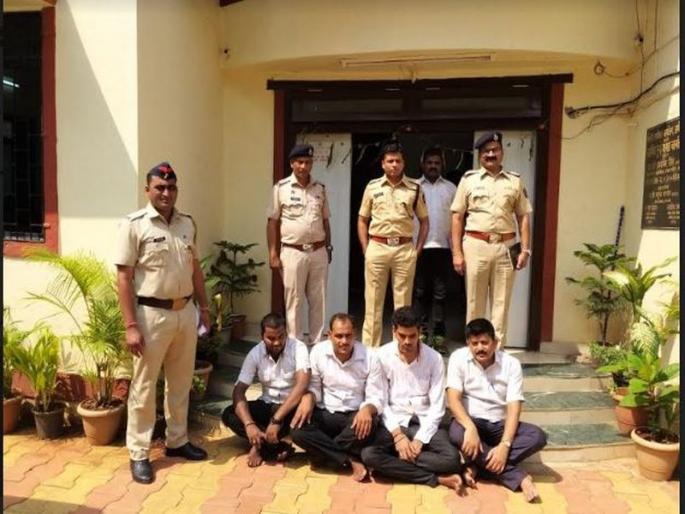 Barbal arrested from Bhaindar's Archestra Bar, 45 people arrested with customers | भाईंदरच्या आॅर्केस्ट्रा बारमधून बारबाला, ग्राहकांसह ४५ जणांना अटक Barbal arrested from Bhaindar's Archestra Bar, 45 people arrested with customers | भाईंदरच्या आॅर्केस्ट्रा बारमधून बारबाला, ग्राहकांसह ४५ जणांना अटक