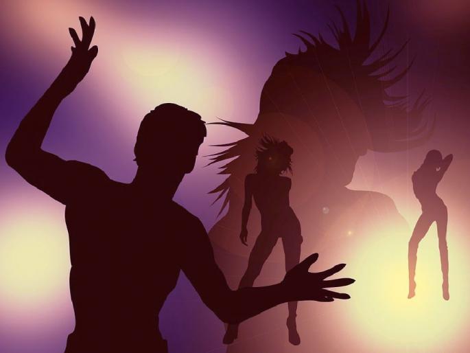 crime branch raided on a dance bar near hingana, owner arrested | हिंगण्यातील डान्स बारवर छापा...गझलच्या नावाखाली ठुमके crime branch raided on a dance bar near hingana, owner arrested | हिंगण्यातील डान्स बारवर छापा...गझलच्या नावाखाली ठुमके