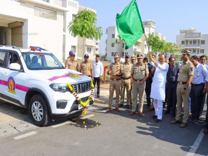 Equipping the police force is the priority of the state government Deputy Chief Minister Ajit Pawar | पोलीस दल सुसज्ज करणे ही राज्य शासनाची प्राथमिकता- उपमुख्यमंत्री अजित पवार Equipping the police force is the priority of the state government Deputy Chief Minister Ajit Pawar | पोलीस दल सुसज्ज करणे ही राज्य शासनाची प्राथमिकता- उपमुख्यमंत्री अजित पवार