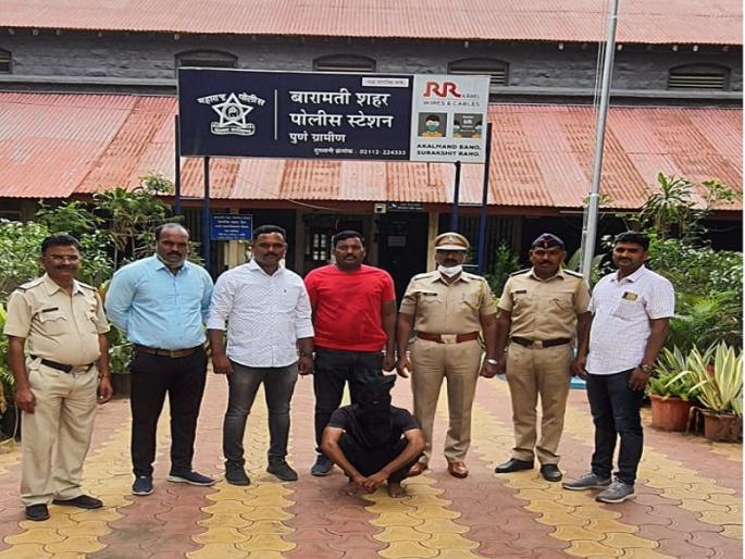crime against youth raping minor girl baramati police | हातावरील टॅटूवरून शोधला अल्पवयीन मुलीच्या बाळाचा बाप crime against youth raping minor girl baramati police | हातावरील टॅटूवरून शोधला अल्पवयीन मुलीच्या बाळाचा बाप