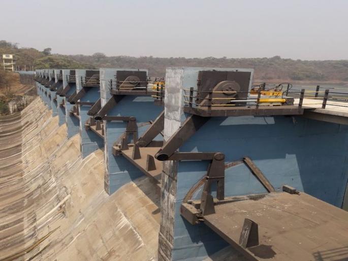 Millions of Barrage damages; To act, the Industries Minister | बारवी धरणग्रस्तांचे कोट्यवधी लाटले; कारवाईसाठी उद्योगमंत्र्यांना साकडे Millions of Barrage damages; To act, the Industries Minister | बारवी धरणग्रस्तांचे कोट्यवधी लाटले; कारवाईसाठी उद्योगमंत्र्यांना साकडे