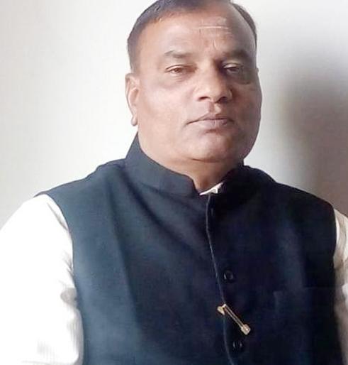 Group farming can save farmer - Vijaykumar Barbade | समूह शेतीच शेतकºयाला वाचवू शकते - विजयकुमार बरबडे Group farming can save farmer - Vijaykumar Barbade | समूह शेतीच शेतकºयाला वाचवू शकते - विजयकुमार बरबडे