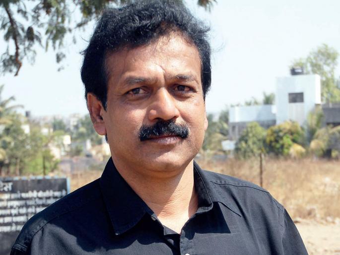 property of fugitive RTI activist ravindra barhate will be confiscated today | फरार माहिती अधिकार कार्यकर्ता रवींद्र बर्‍हाटेची मालमत्ता आज होणार जप्त