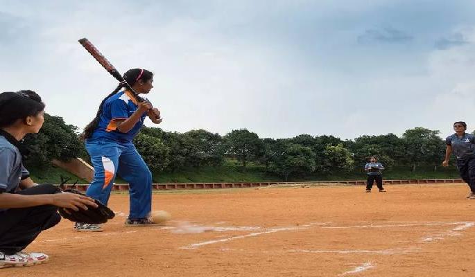 In the ongoing National Baseball Tournament, both the teams of Maharashtra, Dhaliwal, Delhi, Chandigarh, | सांगलीत सुरू असलेल्या राष्ट्रीय बेसबॉल स्पर्धेत महाराष्ट्राचे दोन्ही संघ अंतिम फेरीत, दिल्ली, चंदीगडचा धुव्वा In the ongoing National Baseball Tournament, both the teams of Maharashtra, Dhaliwal, Delhi, Chandigarh, | सांगलीत सुरू असलेल्या राष्ट्रीय बेसबॉल स्पर्धेत महाराष्ट्राचे दोन्ही संघ अंतिम फेरीत, दिल्ली, चंदीगडचा धुव्वा