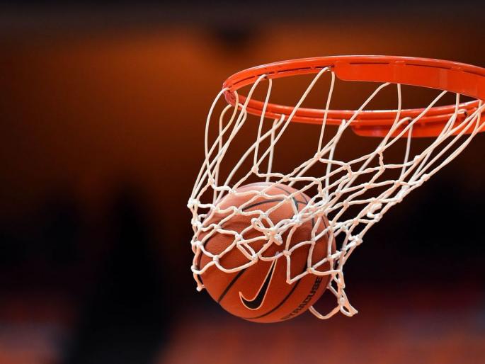 National Basketball: Victory of both the teams of Maharashtra, Uttar Pradesh defeats Uttar Pradesh in the men's competition | राष्ट्रीय बास्केटबॉल : महाराष्ट्राच्या दोन्ही संघांचा विजय, पुरुष संघाचा चुरशीच्या सामन्यात उत्तर प्रदेशवर विजय National Basketball: Victory of both the teams of Maharashtra, Uttar Pradesh defeats Uttar Pradesh in the men's competition | राष्ट्रीय बास्केटबॉल : महाराष्ट्राच्या दोन्ही संघांचा विजय, पुरुष संघाचा चुरशीच्या सामन्यात उत्तर प्रदेशवर विजय