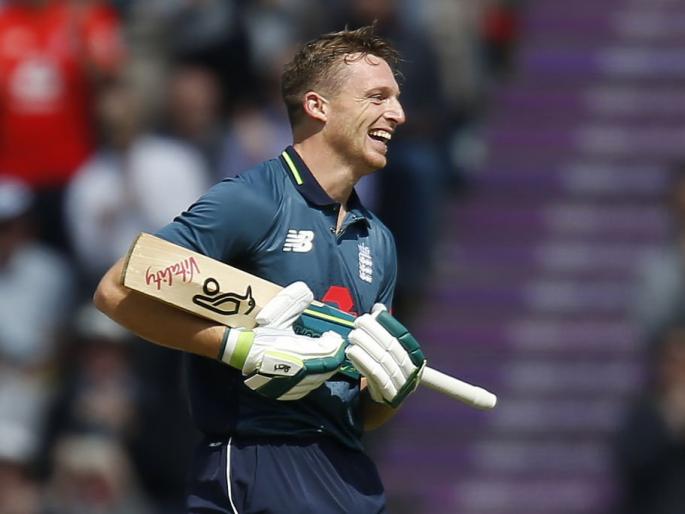 Jos Buttler hit nine sixes with 110 runs in 55 balls | बटलरचे ५५ चेंडूंत ९ षटकार, ११० धावा, पाकिस्तानच्या गोलंदाजांना धु... धु... धुतला