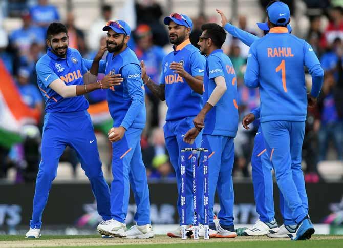 India vs Australia, 2nd ODI: India's victory over Australia in 2nd ODI | India vs Australia, 2nd ODI : भारताचा ऑस्ट्रेलियावर विजय, ऑल आऊट करून घेतला बदला