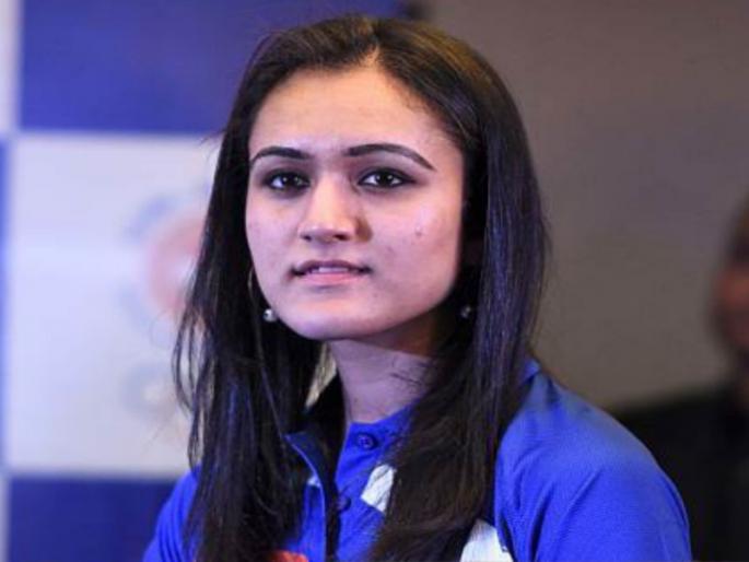 dream of won gold medal in gold cost completed : Manika Batra | गोल्ड कोस्टमध्ये गोल्ड जिंकण्याचे स्वप्न पूर्ण :  मनिका बत्रा 