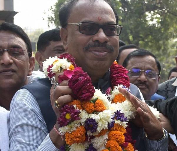 BJP breaks the coffers of Mahavikas Aghadi votes | भाजपने फोडली महाविकास आघाडीच्या मतांची तिजोरी BJP breaks the coffers of Mahavikas Aghadi votes | भाजपने फोडली महाविकास आघाडीच्या मतांची तिजोरी