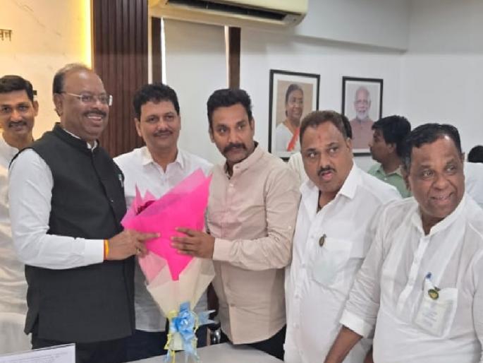 Revenue Minister Chandrashekhar Bawankule orders to give four times the compensation to farmers for Chokak Ankali road new proposal | चोकाक-अंकली रस्त्यासाठी शेतकऱ्यांना चौप्पट मोबदला, नवीन प्रस्ताव देण्याचे मंत्री बावनकुळे यांचे आदेश Revenue Minister Chandrashekhar Bawankule orders to give four times the compensation to farmers for Chokak Ankali road new proposal | चोकाक-अंकली रस्त्यासाठी शेतकऱ्यांना चौप्पट मोबदला, नवीन प्रस्ताव देण्याचे मंत्री बावनकुळे यांचे आदेश