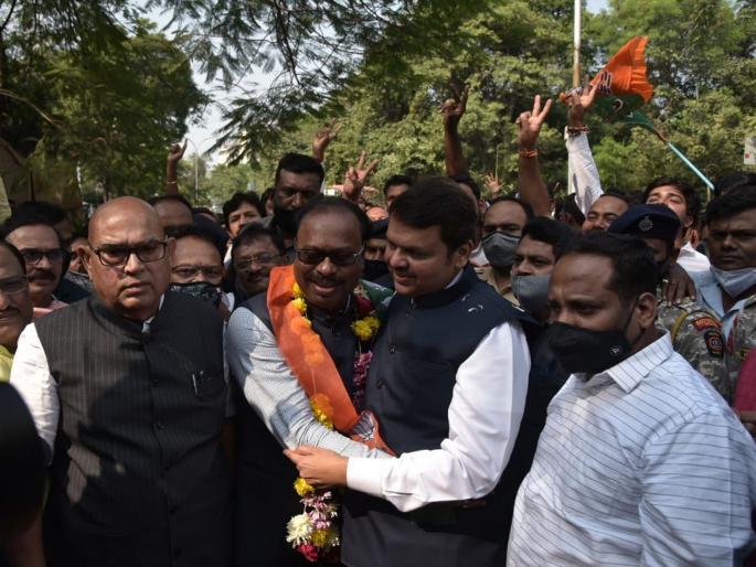 Vidhan Parishad Election Result chandrashekhar bawankule s victory slap for mahavikas aghadi says devendra fadanvis | Vidhan Parishad Election Result: बावनकुळेंचा विजय भाजपच्या पुढील विजयाची नांदी, महाविकास आघाडीला चपराक- फडणवीस