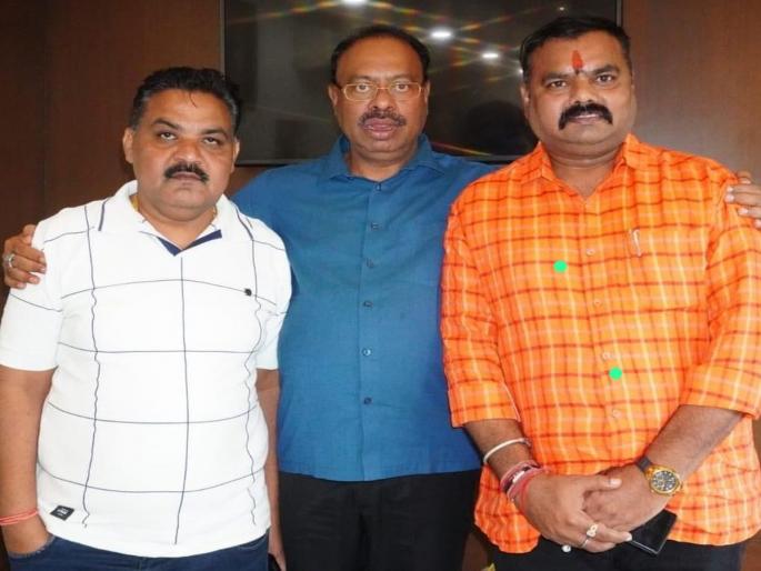 Mediation of the state president bawankule in the dispute between two former corporators of BJP nagpur politics | भाजपच्या दोन माजी नगरसेवकांच्या वादात प्रदेशाध्यक्षांची मध्यस्थी Mediation of the state president bawankule in the dispute between two former corporators of BJP nagpur politics | भाजपच्या दोन माजी नगरसेवकांच्या वादात प्रदेशाध्यक्षांची मध्यस्थी