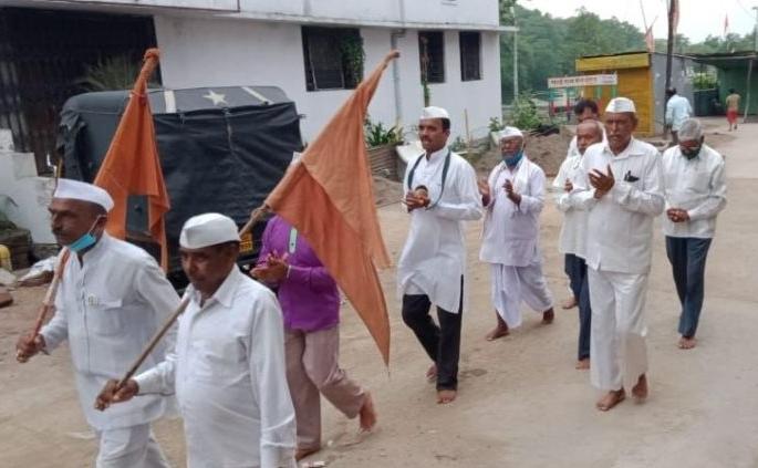 The traditional Panchkroshi Pradakshina of Wardha district is may disturbed by Corona | वर्धा जिल्ह्यातील परंपरा असलेली पंचक्रोशी प्रदक्षिणा कोरोनाच्या सावटात The traditional Panchkroshi Pradakshina of Wardha district is may disturbed by Corona | वर्धा जिल्ह्यातील परंपरा असलेली पंचक्रोशी प्रदक्षिणा कोरोनाच्या सावटात