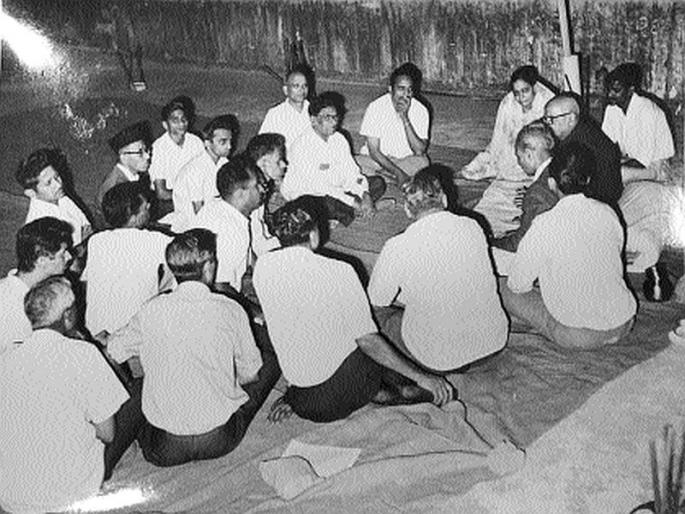 After 22 years, the moon will be reunited; Mayor along with the Commissioner, Police Commissioner will be present | तब्बल २२ वर्षांनी पुन्हा रंगणार चांदणं संमेलन; जिल्हाधिकारी, पोलीस आयुक्तांसह महापौर लावणार हजेरी