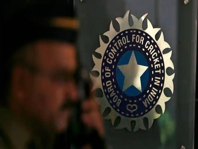 IPL 2020 : BCCI unlikely to roll back slashed playoff fund, says IPL chief svg | IPL 2020 : BCCI निर्णयावर ठाम, फ्रँचायझी मालकांच्या मागणीला केराची टोपली