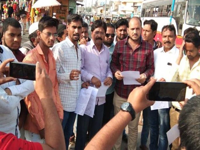 citizen amendment bill BJP Muslim party worker resigns in beed | CAA: भाजप मुस्लीम पदाधिकाऱ्यांचे राजीनामे