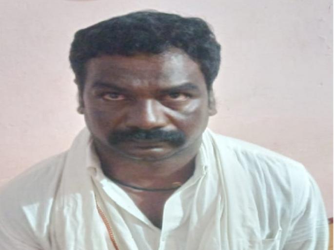 Action under MPDA on illegal Hatbhatti alcohol owner in Beed district | बीड जिल्ह्यातील हातभट्टी चालकावर एमपीडीए अंतर्गत कारवाई Action under MPDA on illegal Hatbhatti alcohol owner in Beed district | बीड जिल्ह्यातील हातभट्टी चालकावर एमपीडीए अंतर्गत कारवाई