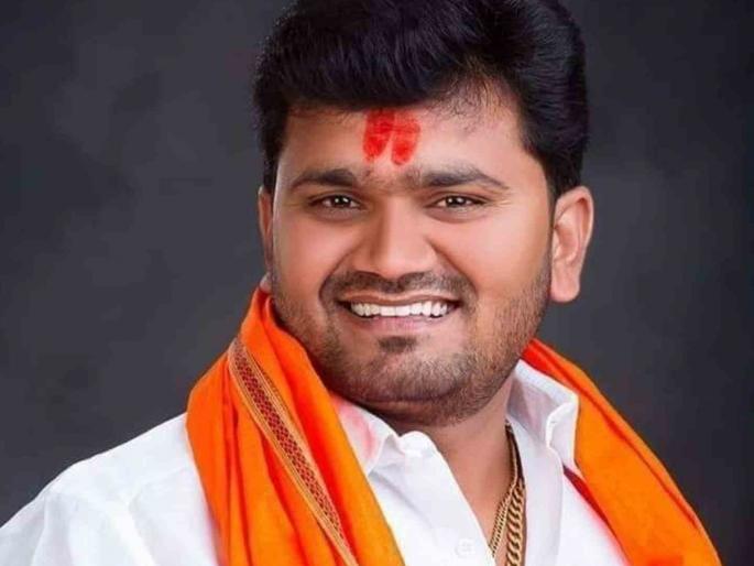 Beed district Shiv Sena chief Kundlik Khande was arrested by the police | आधी पंकजा मुंडेंच्या विरोधातील ऑडिओ क्लिप व्हायरल, आज शिंदेंच्या जिल्हा प्रमुखांना मारहाणीच्या गुन्ह्यात अटक
