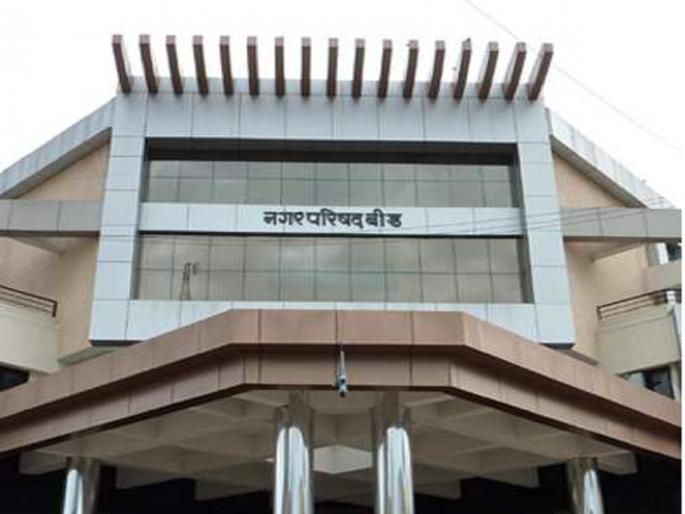 Beed Municipality mismanagement; Six officers including CO suspended, Minister of State for Urban Development Prajakt Tanpure announced | बीड पालिकेत गैरकारभार; सीओसहीत सहा अधिकारी निलंबीत, नगरविकास राज्यमंत्र्यांची घोषणा Beed Municipality mismanagement; Six officers including CO suspended, Minister of State for Urban Development Prajakt Tanpure announced | बीड पालिकेत गैरकारभार; सीओसहीत सहा अधिकारी निलंबीत, नगरविकास राज्यमंत्र्यांची घोषणा