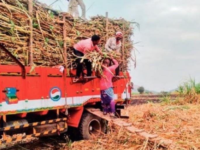 Editorial: Why does it take a woman a while to have her uterus removed? | अग्रलेख: ‘ती’च्यावर गर्भाशय काढण्याची वेळ का येते? Editorial: Why does it take a woman a while to have her uterus removed? | अग्रलेख: ‘ती’च्यावर गर्भाशय काढण्याची वेळ का येते?