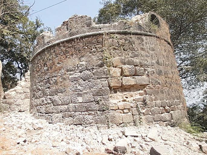 Accelerate the work of conservation of Belapur fort | बेलापूर किल्ला संवर्धनाच्या कामास गती; १७ कोटी खर्च होणार