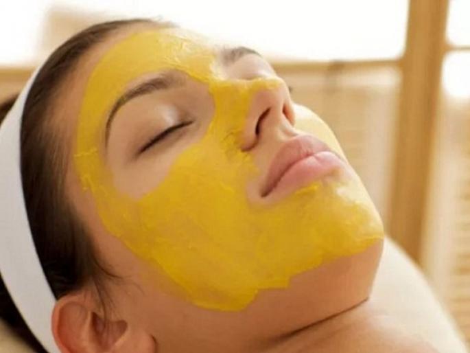 Besan face packs to have fair and glowing skin | त्वचा चमकदार आणि मुलायम करण्यासाठी ट्राय करा बेसनाचे 'हे' 5 फेसपॅक