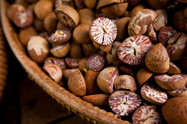 Stop the betel nut business; The role of the Commissioner of Police | सडक्या सुपारीचा गोरखधंदा बंद करा; पोलीस आयुक्तांची रोखठोक भूमिका Stop the betel nut business; The role of the Commissioner of Police | सडक्या सुपारीचा गोरखधंदा बंद करा; पोलीस आयुक्तांची रोखठोक भूमिका