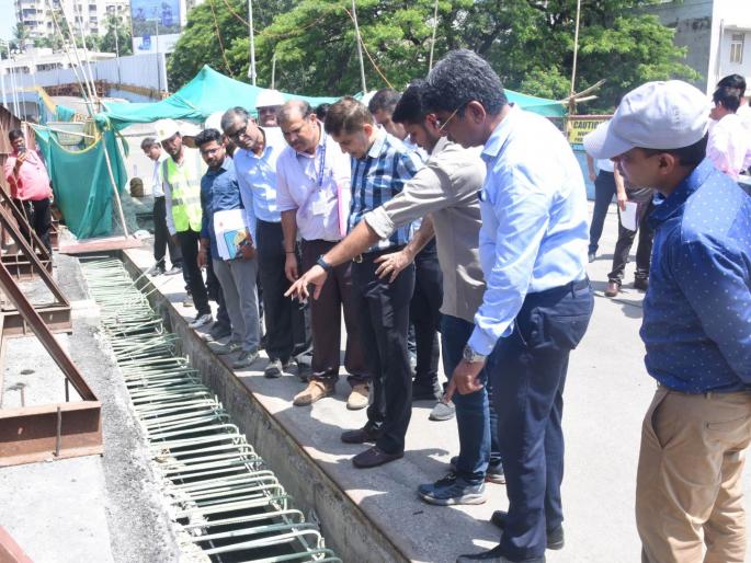 open the gokhale barfiwala bridge at the earliest bmc commissioner bhushan gagrani instructed to officials | ‘गोखले’-‘बर्फीवाला’ पूल लवकरात लवकर खुला करा; भूषण गगराणी यांचे निर्देश  open the gokhale barfiwala bridge at the earliest bmc commissioner bhushan gagrani instructed to officials | ‘गोखले’-‘बर्फीवाला’ पूल लवकरात लवकर खुला करा; भूषण गगराणी यांचे निर्देश