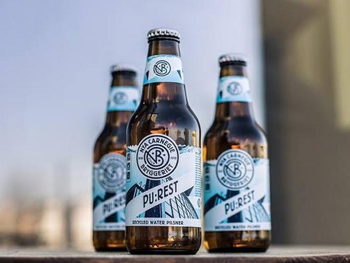Can you even think drink beer brewed from recycled sewage water? | गटाराच्या पाण्यापासून गॅसच नाही तर आता बियर आली; कमी काळात लोकप्रियही झाली Can you even think drink beer brewed from recycled sewage water? | गटाराच्या पाण्यापासून गॅसच नाही तर आता बियर आली; कमी काळात लोकप्रियही झाली