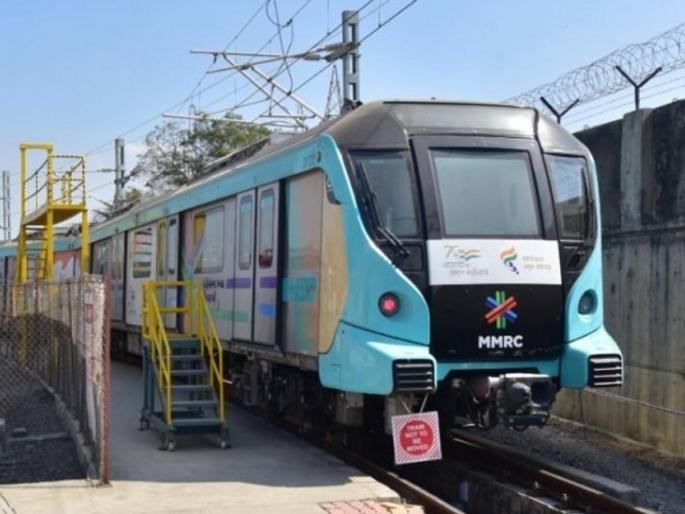 As the station is completed That how the metro will move forward Metro will run on Aarey to BKC route | जसे स्टेशन पूर्ण होणार; तशी मेट्रो पुढे सरकणार! आरे ते बीकेसी मार्गावर मेट्रो धावणार As the station is completed That how the metro will move forward Metro will run on Aarey to BKC route | जसे स्टेशन पूर्ण होणार; तशी मेट्रो पुढे सरकणार! आरे ते बीकेसी मार्गावर मेट्रो धावणार