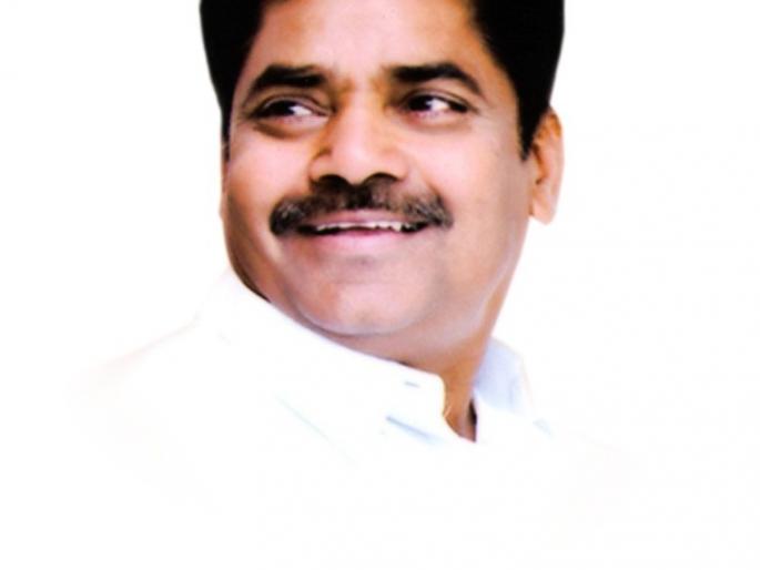 The brother who went to the farmers' dam and ate chutney and bread had given advice on modern farming | शेतकऱ्यांच्या बांधावर जाऊन चटणी, भाकरी खाणाऱ्या भाऊंनी आधुनिक शेतीचा दिला होता सल्ला