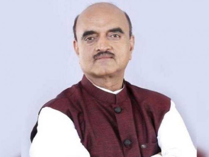 Out of 75 digital banks starting in the country, four are in Maharashtra: Union Minister of State for Finance Dr. Bhagwat Karad | देशभरात सुरु होणाऱ्या ७५ डिजिटल बँकापैक्की चार महाराष्ट्रात: डॉ. भागवत कराड Out of 75 digital banks starting in the country, four are in Maharashtra: Union Minister of State for Finance Dr. Bhagwat Karad | देशभरात सुरु होणाऱ्या ७५ डिजिटल बँकापैक्की चार महाराष्ट्रात: डॉ. भागवत कराड