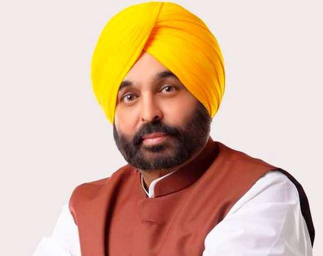 bhagwant mann viral video on what is govt punjab assembly election 2022 | सरकारचा अर्थ काय? भगवंत मान यांचा 'हा' व्हिडिओ पाहून तुम्हाला हसू आवरता येणार नाही bhagwant mann viral video on what is govt punjab assembly election 2022 | सरकारचा अर्थ काय? भगवंत मान यांचा 'हा' व्हिडिओ पाहून तुम्हाला हसू आवरता येणार नाही