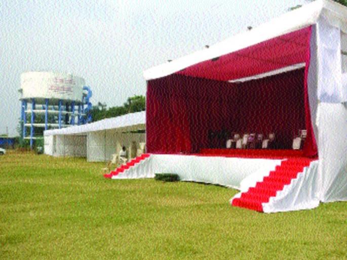 Ghat fencing ground water to swallow ground | मीरा-भार्इंदरची मैदाने माफियांच्या घशात, पालिकेची मैदाने गिळंकृत करण्याचा घातला घाट Ghat fencing ground water to swallow ground | मीरा-भार्इंदरची मैदाने माफियांच्या घशात, पालिकेची मैदाने गिळंकृत करण्याचा घातला घाट