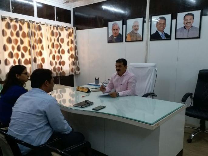 Finally, after the transfer of the commissioners, the authorities opened the doors closed | अखेर आयुक्तांच्या बदलीनंतर सत्ताधाऱ्यांनी बंद केलेली दालने केली खुली