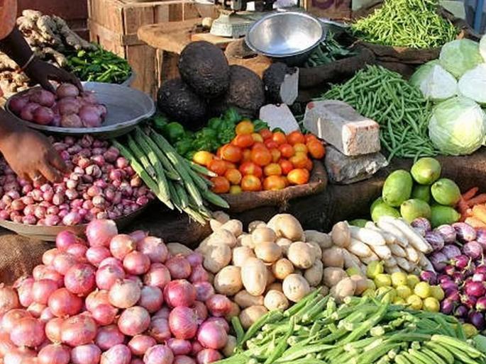 Onion 80, garlic 500 rupees kg! Price hike ahead of elections, tension for all party candidates | कांदा ८०, लसूण ५०० रुपये किलो! निवडणुकीच्या तोंडावर दरवाढ, सर्वपक्षीय उमेदवारांना टेन्शन Onion 80, garlic 500 rupees kg! Price hike ahead of elections, tension for all party candidates | कांदा ८०, लसूण ५०० रुपये किलो! निवडणुकीच्या तोंडावर दरवाढ, सर्वपक्षीय उमेदवारांना टेन्शन