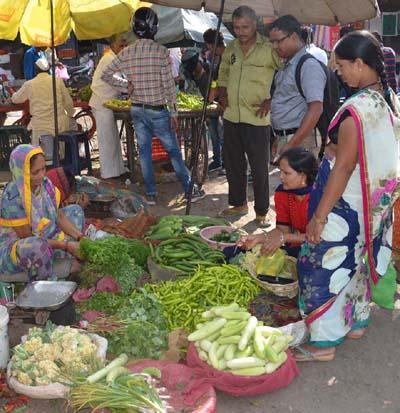Souls will provide the Vegetable Market | आत्मा उपलब्ध करणार भाजीपाला विक्रीची बाजारपेठ Souls will provide the Vegetable Market | आत्मा उपलब्ध करणार भाजीपाला विक्रीची बाजारपेठ