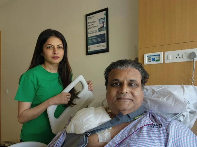 'Maine Pyaar Kiya' fame Bhagyashree's husband underwent a four and a half hour surgery, shared a video and gave a health update | 'मैंने प्यार किया' फेम भाग्यश्रीच्या नवऱ्यावर साडेचार तासांची सर्जरी, व्हिडीओ शेअर करत दिली हेल्थ अपडेट 'Maine Pyaar Kiya' fame Bhagyashree's husband underwent a four and a half hour surgery, shared a video and gave a health update | 'मैंने प्यार किया' फेम भाग्यश्रीच्या नवऱ्यावर साडेचार तासांची सर्जरी, व्हिडीओ शेअर करत दिली हेल्थ अपडेट