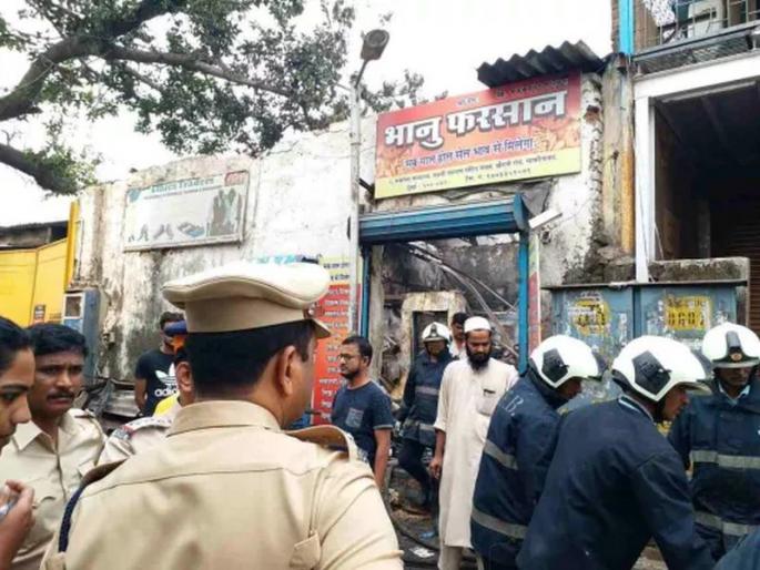  Sakinaka accident: seven days time for action against officials | साकीनाका दुर्घटना : अधिका-यांवर कारवाईसाठी सात दिवसांची मुदत