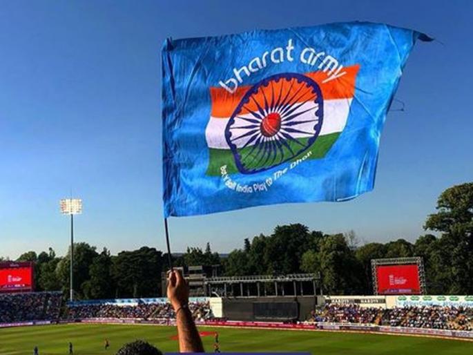 IND vs AUS 1st Test: The India Army did the thing and virat kohli was surprise | IND vs AUS 1st Test : भारत आर्मीने असा केला पराक्रम की कोहलीलाही पडली भूरळ