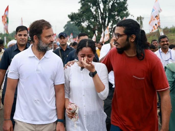 During the Bharat Jodo Yatra the girl started crying profusely Rahul Gandhi posted on Facebook | भारत जोडो यात्रेदरम्यान मुलगी ढसाढसा रडू लागली, राहुल गांधींनी सांगितले कारण During the Bharat Jodo Yatra the girl started crying profusely Rahul Gandhi posted on Facebook | भारत जोडो यात्रेदरम्यान मुलगी ढसाढसा रडू लागली, राहुल गांधींनी सांगितले कारण