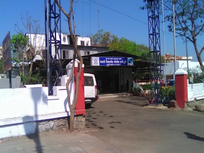 Woman raped, pushed into stone quarry and murdered; Incident near Bharati University shakes Pune | Pune: महिलेच्या आकस्मित मृत्यूचे गूढ उलगडले, जबरदस्ती रिक्षातून नेलं, सामूहिक अत्याचाराचा संशय अन् खून Woman raped, pushed into stone quarry and murdered; Incident near Bharati University shakes Pune | Pune: महिलेच्या आकस्मित मृत्यूचे गूढ उलगडले, जबरदस्ती रिक्षातून नेलं, सामूहिक अत्याचाराचा संशय अन् खून