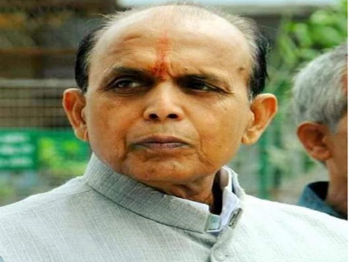 BJP state vice president Bhaskarrao Khatgaonkar on the way to enter in Congress | भाजप प्रदेश उपाध्यक्ष भास्करराव खतगावकर कॉंग्रेसच्या वाटेवर