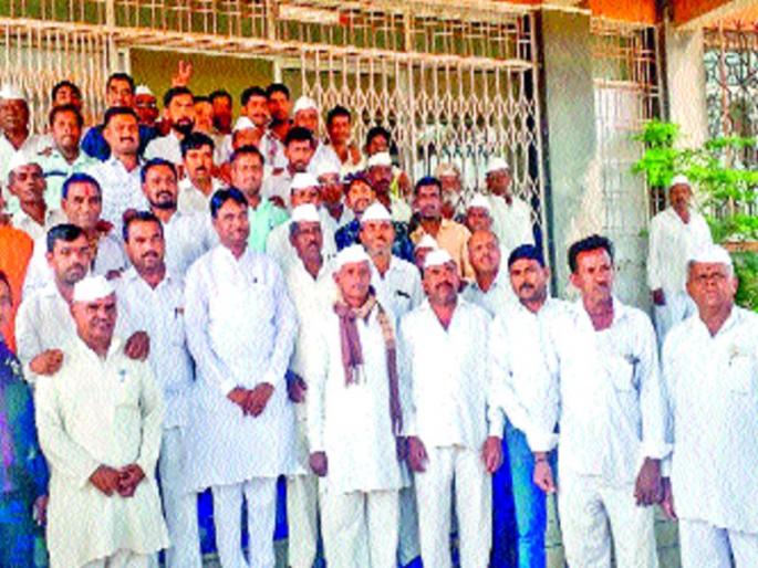 So Bhama will not be able to get water scarcity - MLA Suresh Gore | ...तर भामा आसखेड जलवाहिनी होऊ देणार नाही - आमदार सुरेश गोरे So Bhama will not be able to get water scarcity - MLA Suresh Gore | ...तर भामा आसखेड जलवाहिनी होऊ देणार नाही - आमदार सुरेश गोरे