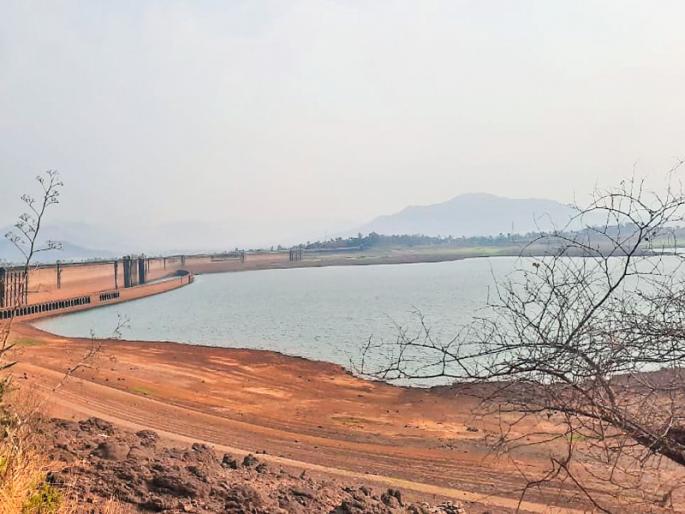 Water crisis on Bhor city Day by day water supply from tomorrow in summer | भोर शहरावर पाण्याचे संकट; ऐन उन्हाळ्यात उद्यापासून दिवसाआड पाणीपुरवठा Water crisis on Bhor city Day by day water supply from tomorrow in summer | भोर शहरावर पाण्याचे संकट; ऐन उन्हाळ्यात उद्यापासून दिवसाआड पाणीपुरवठा