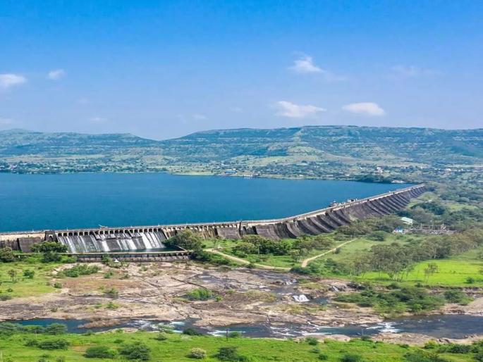 Only 10 percent water storage in British-era Bhatghar Dam, water release stopped | Pune: ब्रिटिशकालीन भाटघर धरणात फक्त १० टक्के पाणीसाठा, पाण्याचा विसर्ग बंद Only 10 percent water storage in British-era Bhatghar Dam, water release stopped | Pune: ब्रिटिशकालीन भाटघर धरणात फक्त १० टक्के पाणीसाठा, पाण्याचा विसर्ग बंद