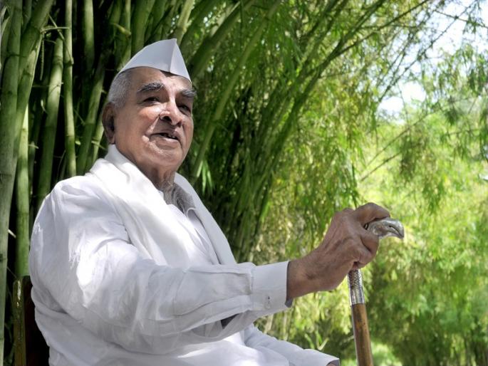 Bhausaheb Thorat, who makes electricity cheaper | वीज स्वस्त करणारे भाऊसाहेब थोरात 